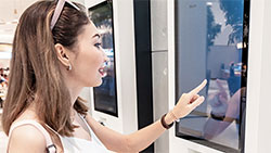 Why Banks Are Embracing Digital Signage Solutions